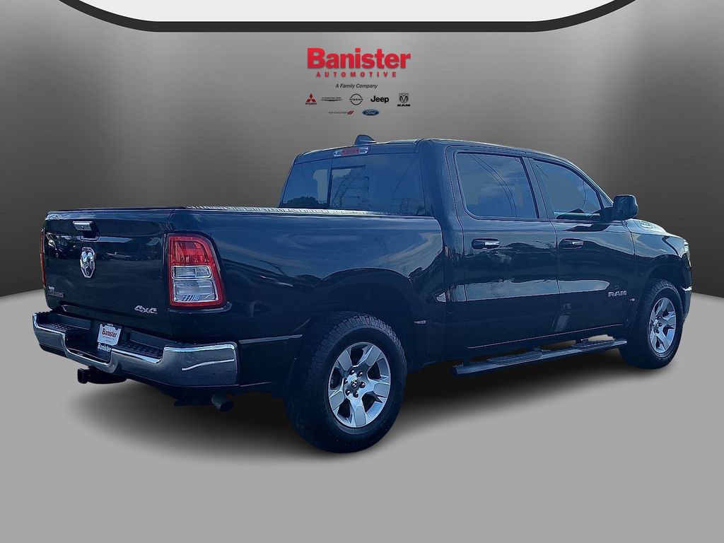 Vehicle image 4 of 30