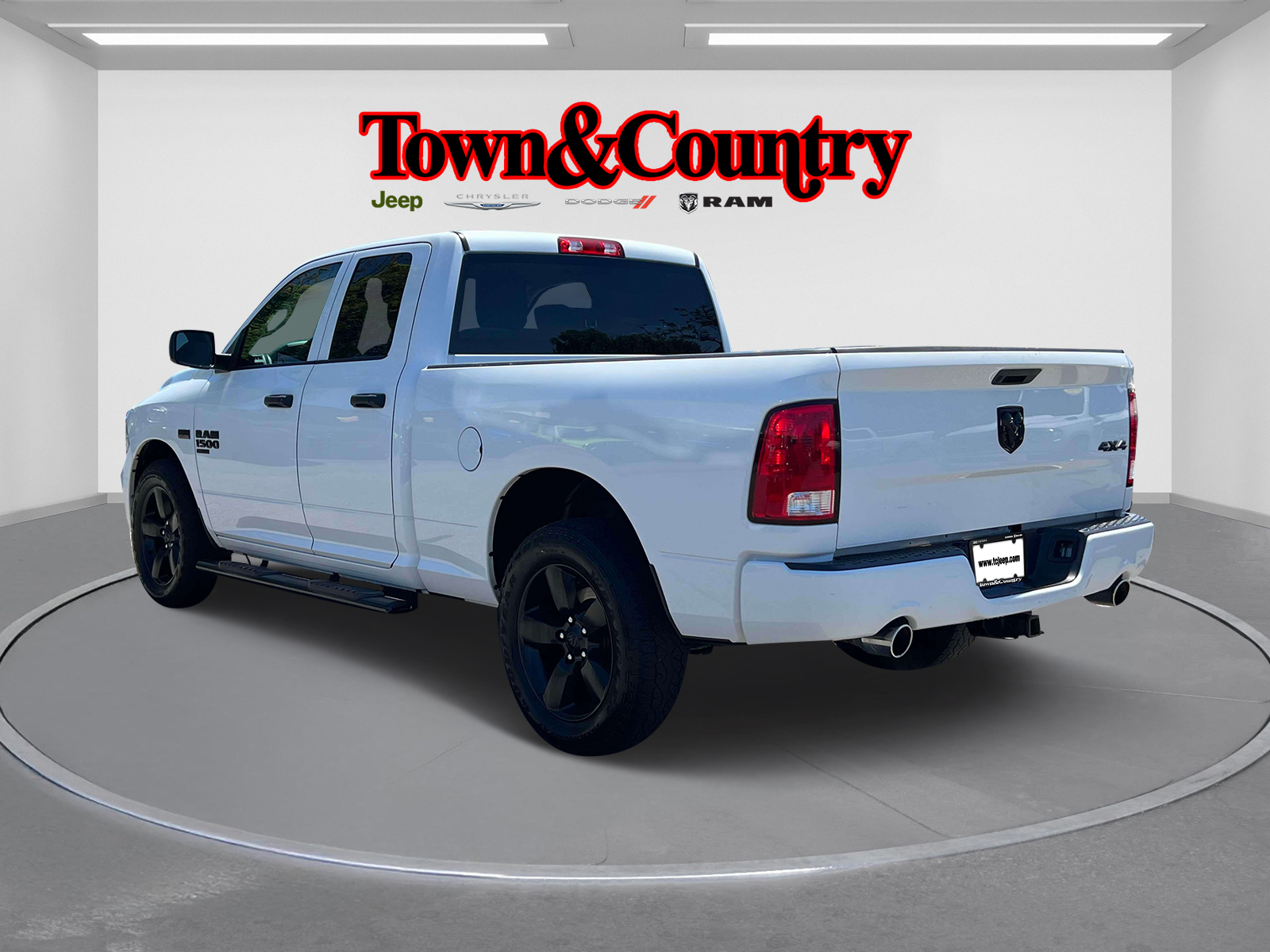 Vehicle image 6 of 30