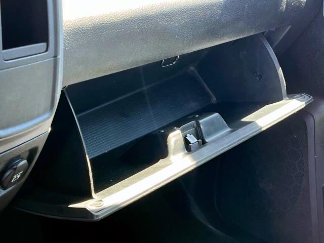Vehicle image 25 of 30