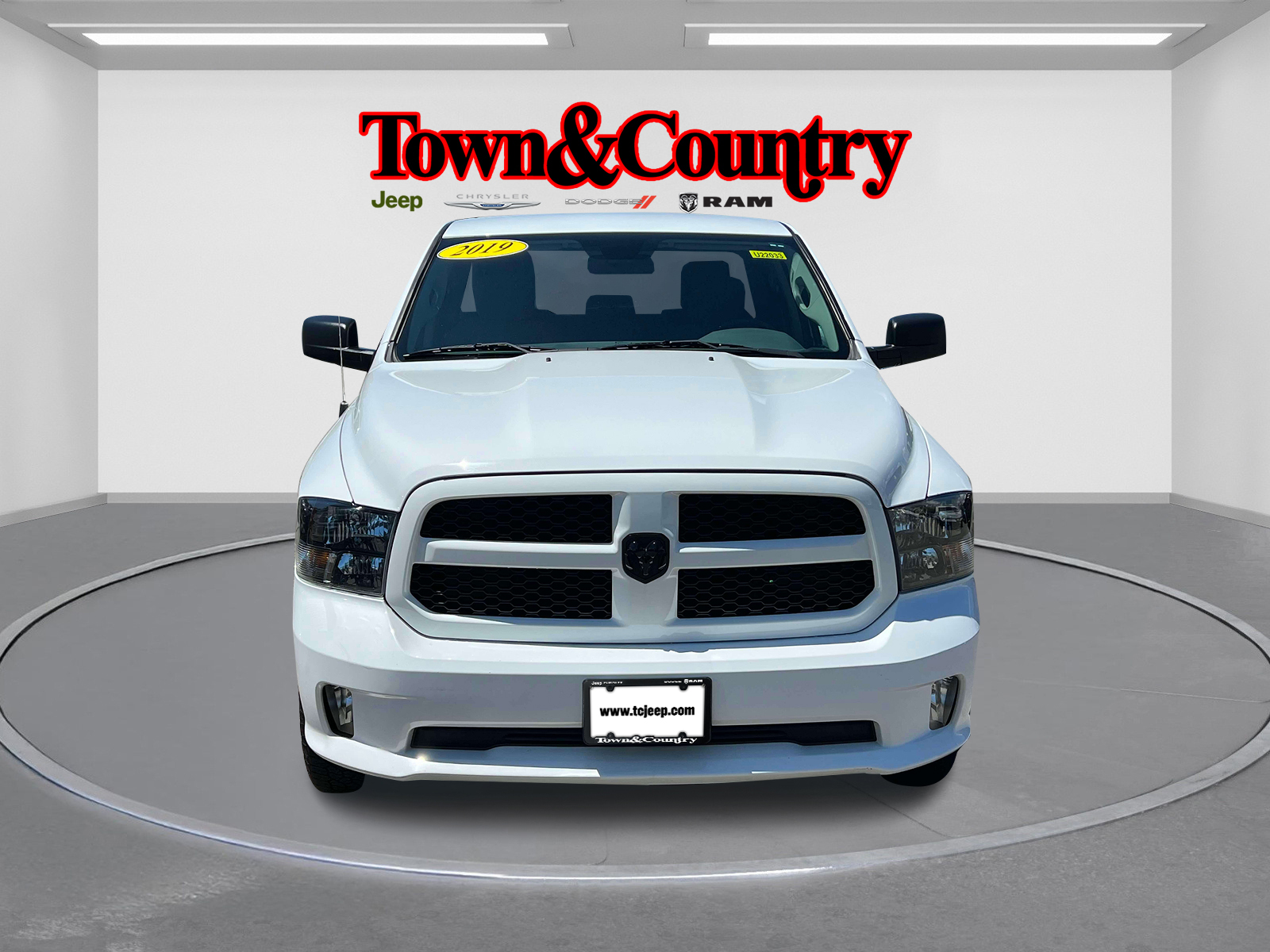 Vehicle image 2 of 30