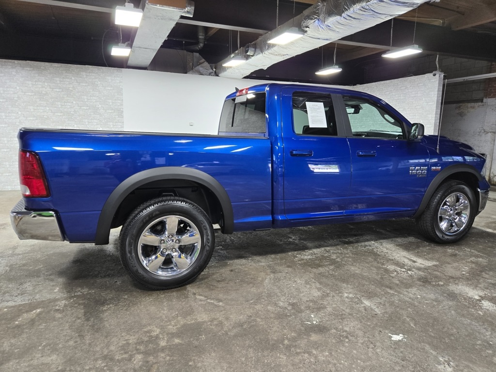 Vehicle image 5 of 63