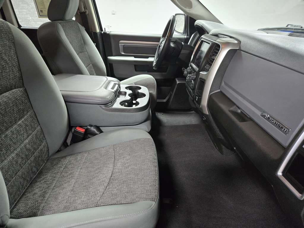 Vehicle image 22 of 63
