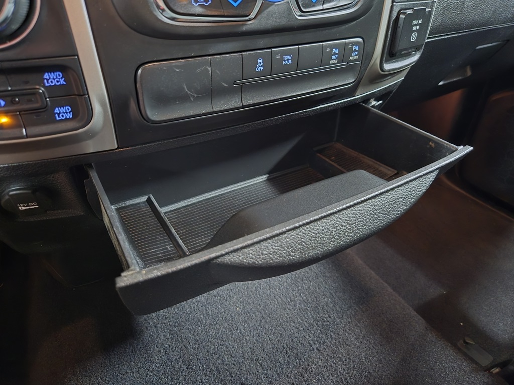 Vehicle image 62 of 63