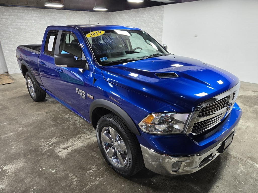 Vehicle image 2 of 63