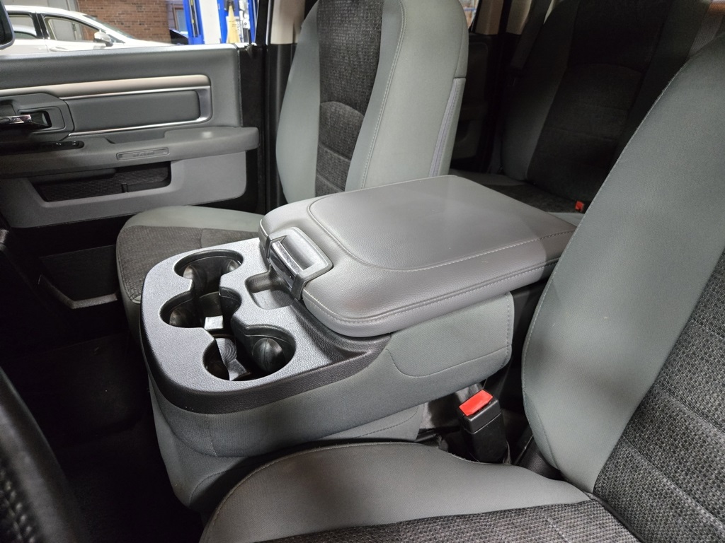 Vehicle image 42 of 63