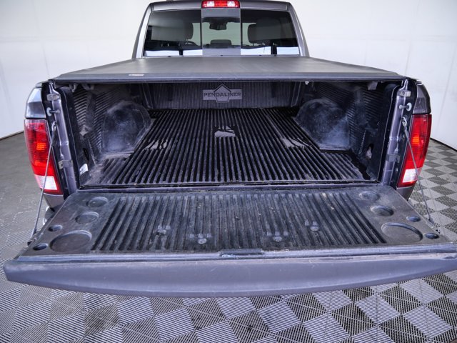 Vehicle image 12 of 27