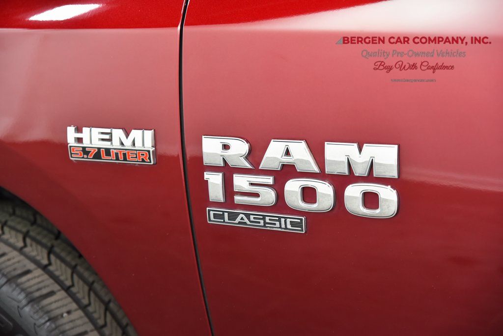 Vehicle image 28 of 34