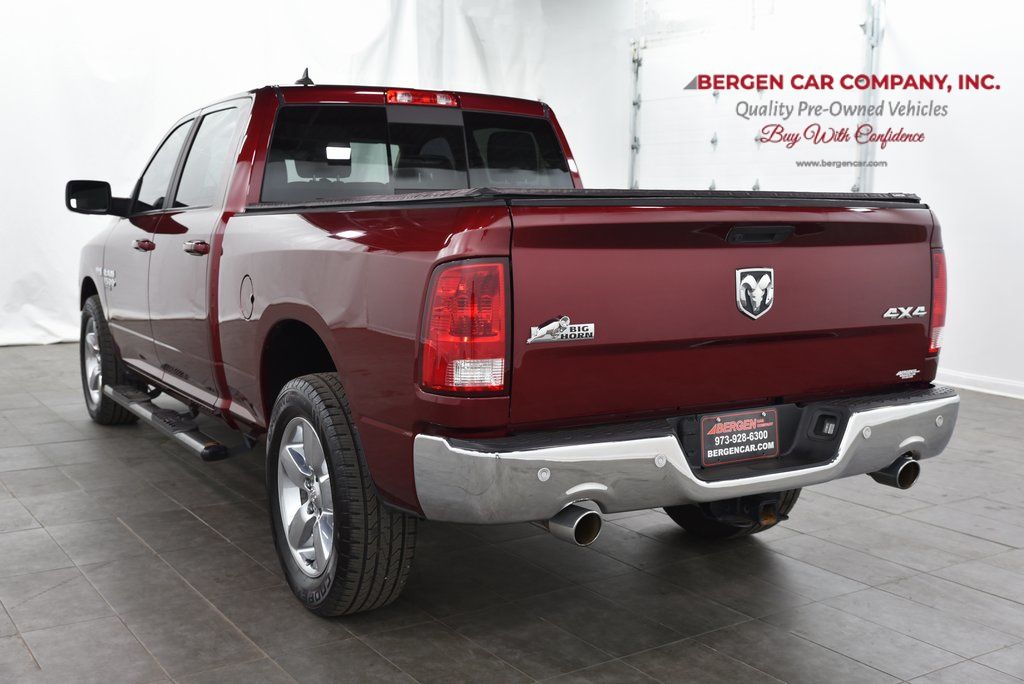 Vehicle image 7 of 34