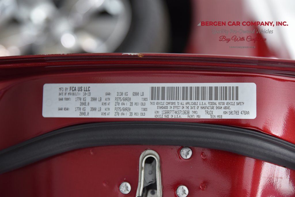 Vehicle image 27 of 34