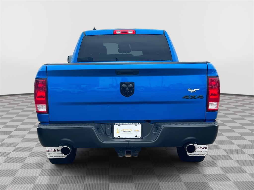 Vehicle image 7 of 30