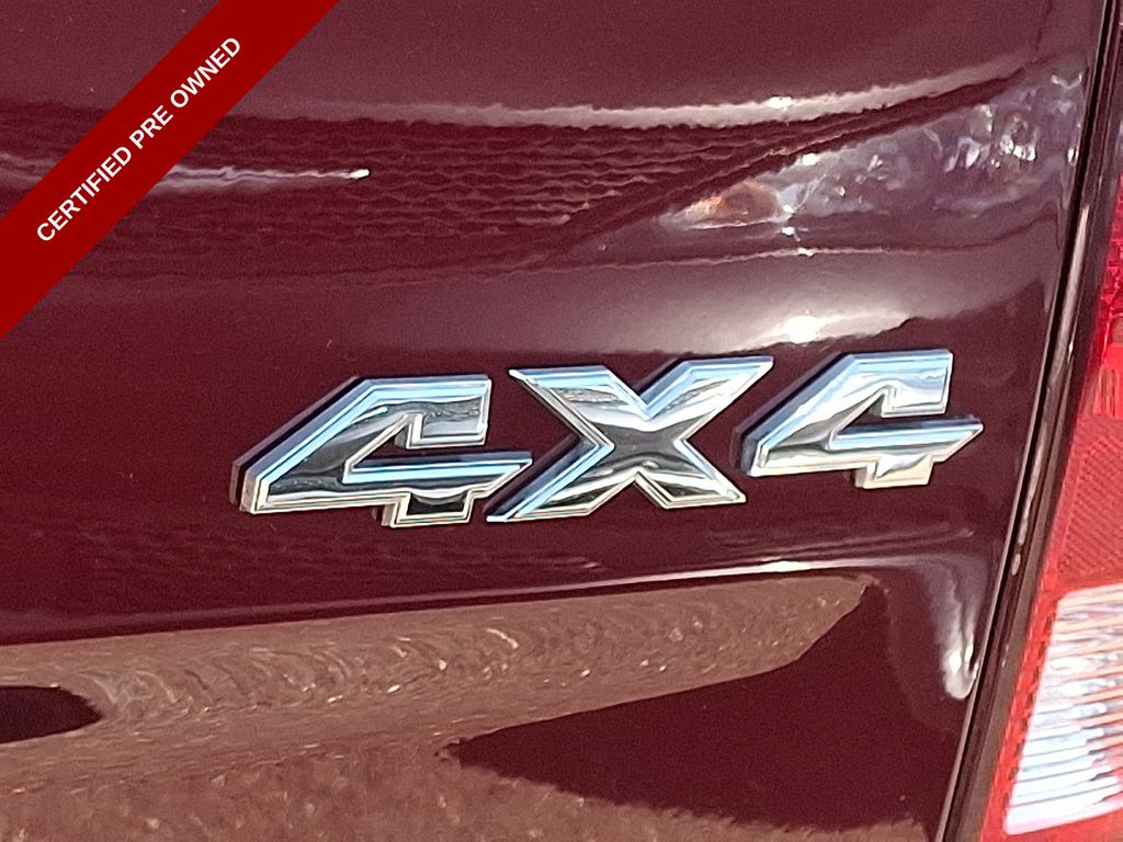 Vehicle image 27 of 31