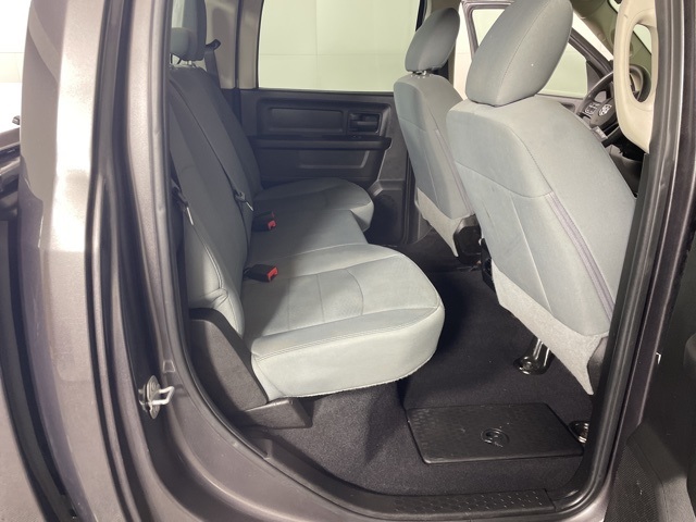 Vehicle image 11 of 20