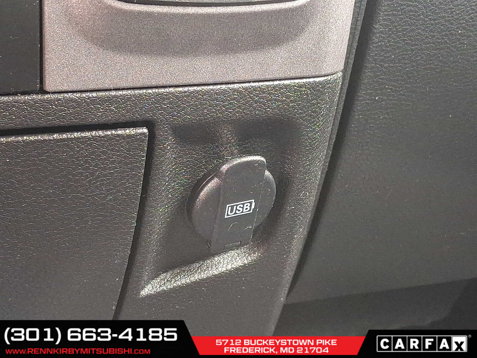 Vehicle image 21 of 31
