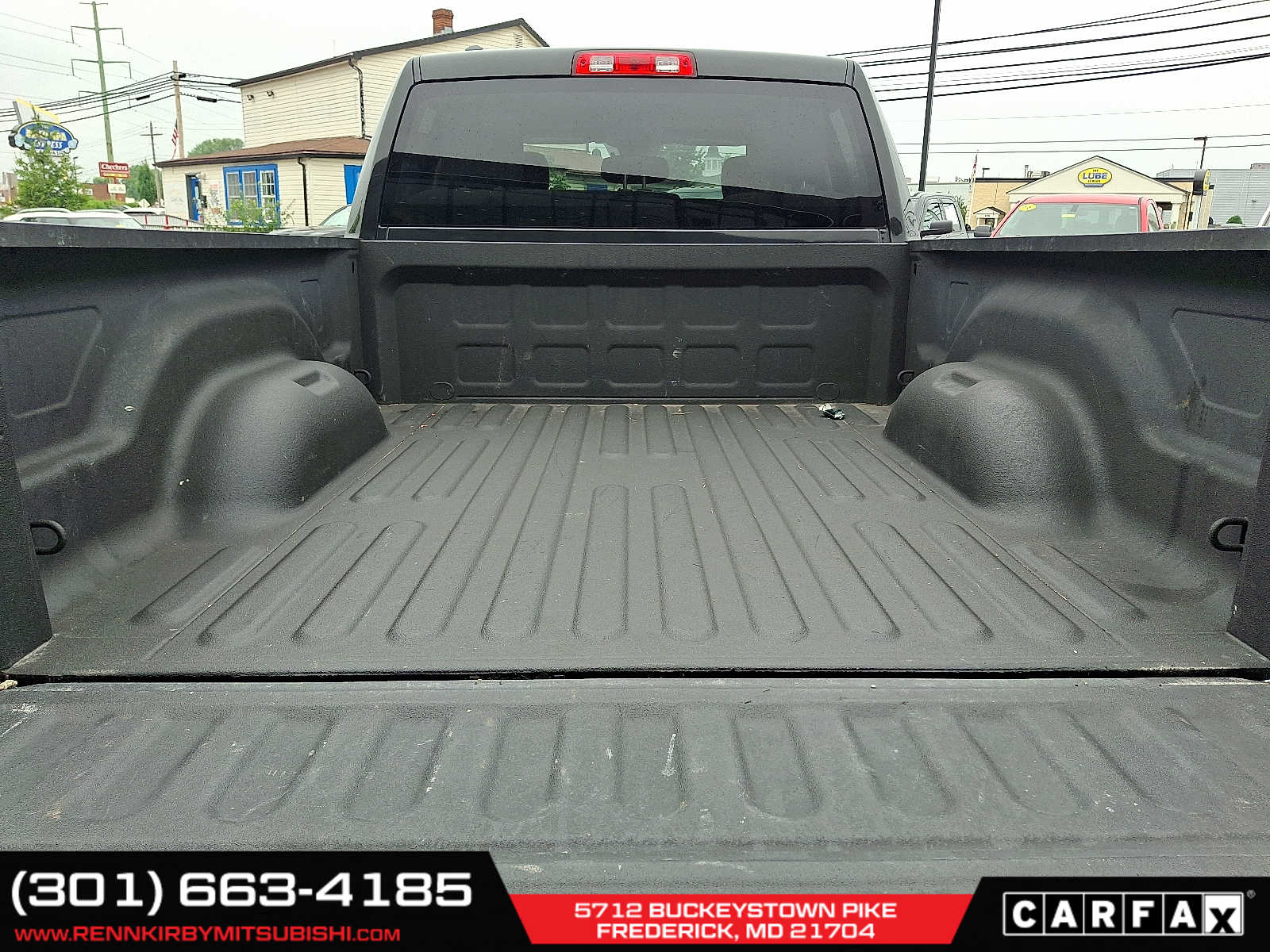 Vehicle image 10 of 31