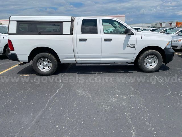 2019 Ram 1500 Classic Tradesman Image 3 of 26