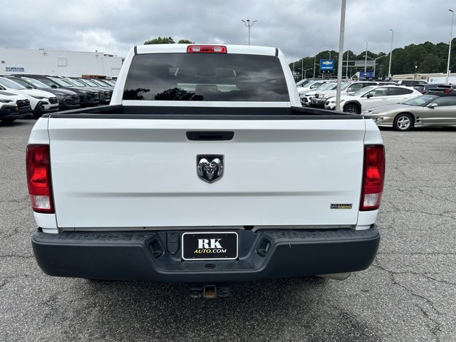 Vehicle image 11 of 39