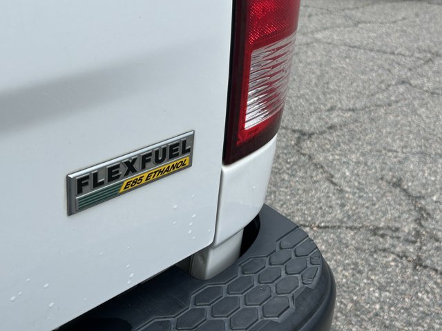 Vehicle image 22 of 39