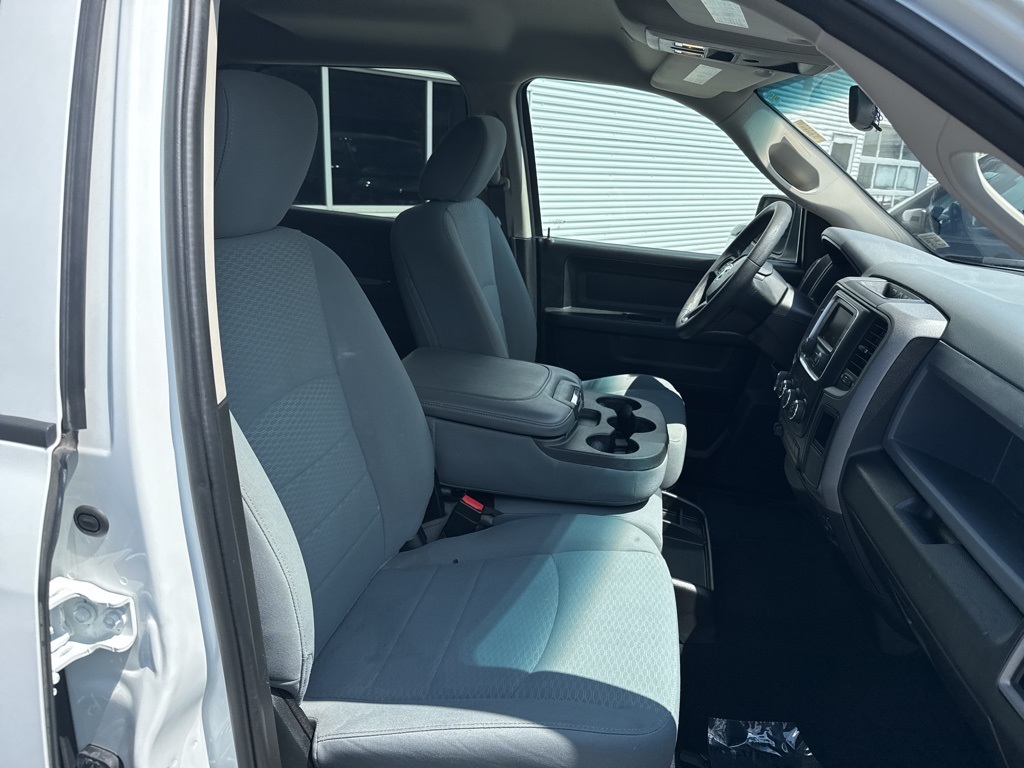 Vehicle image 5 of 20