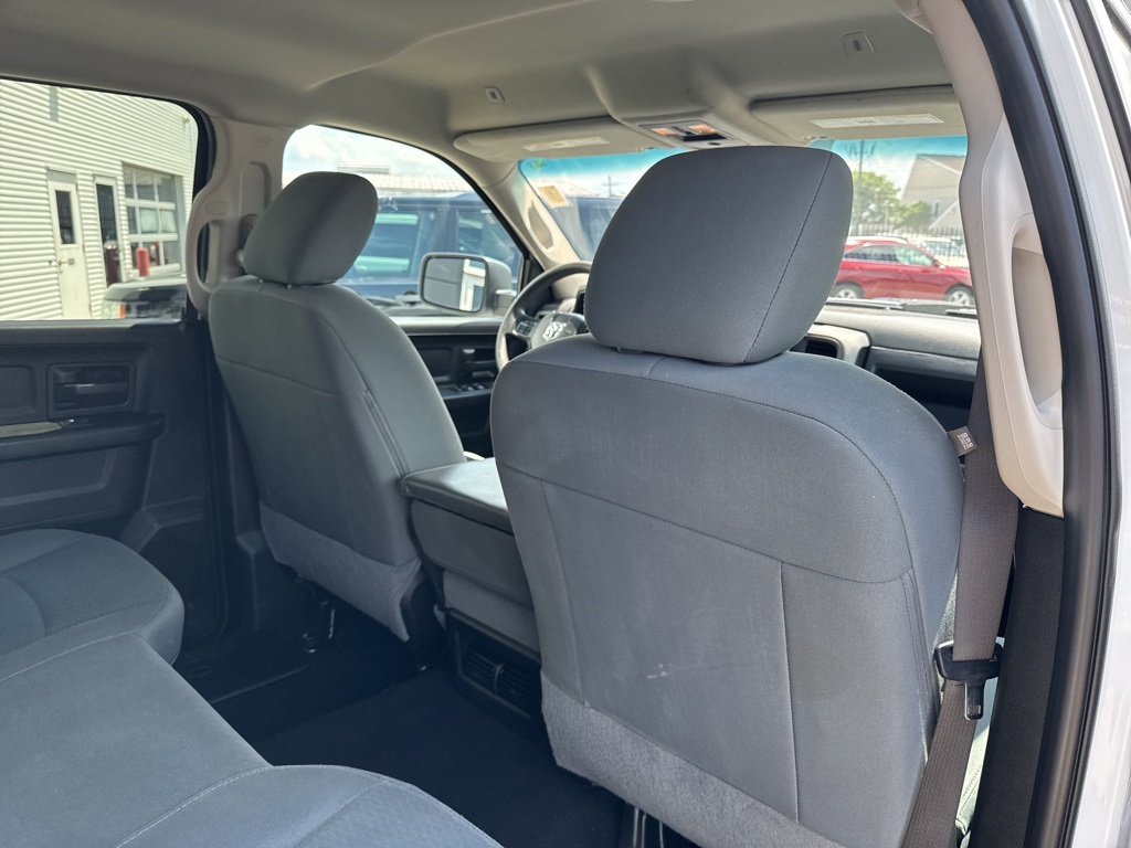 Vehicle image 7 of 20
