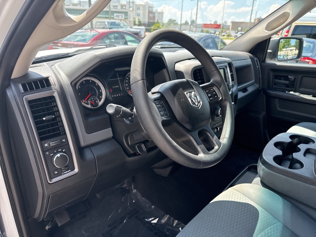 Vehicle image 12 of 20