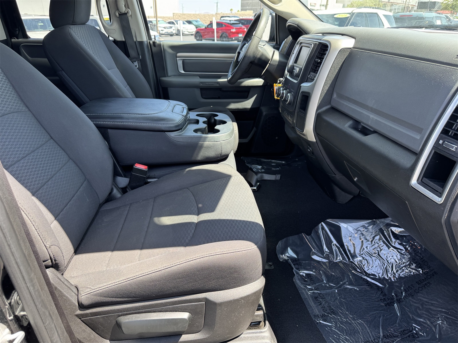 Vehicle image 11 of 23