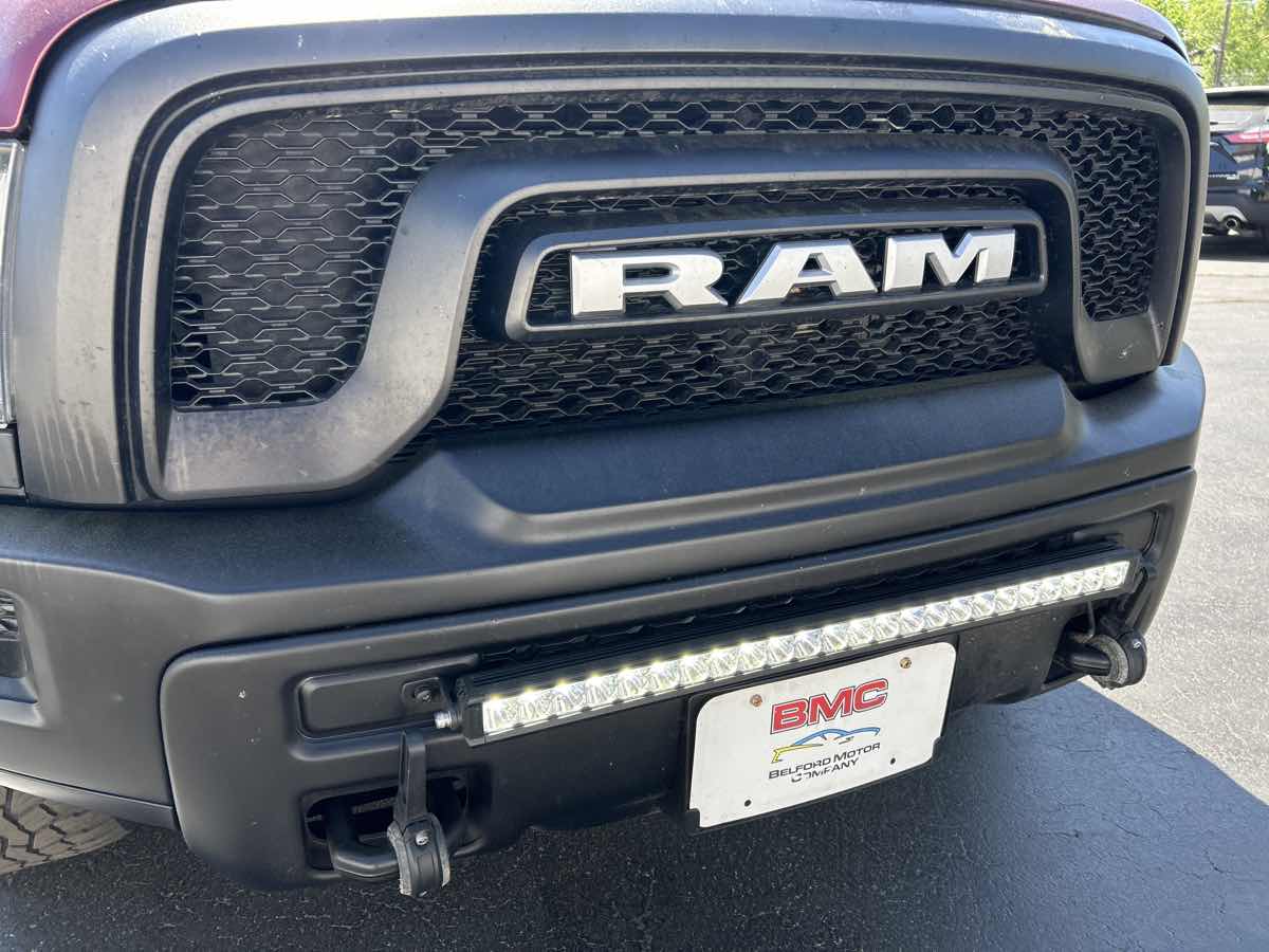 Vehicle image 14 of 23