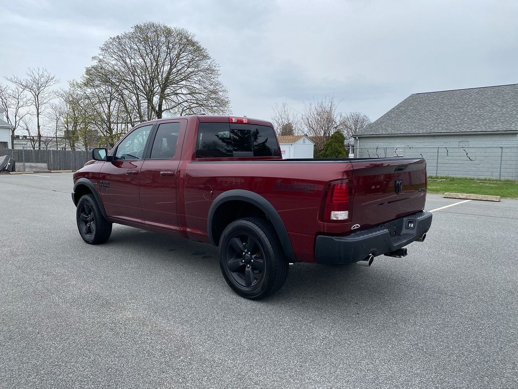 Vehicle image 8 of 31