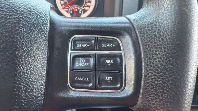 Vehicle image 11 of 27