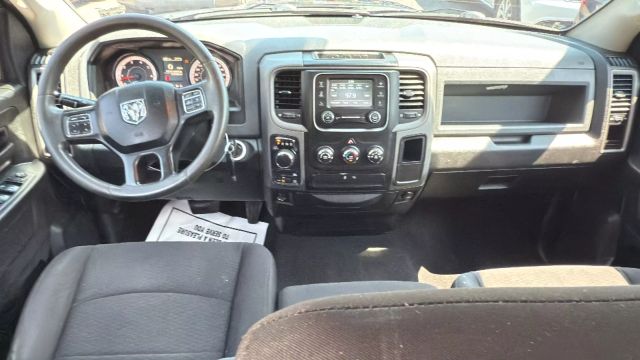 Vehicle image 25 of 27