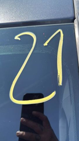 Vehicle image 26 of 27