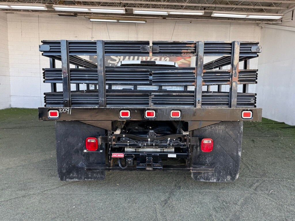 Vehicle image 19 of 57