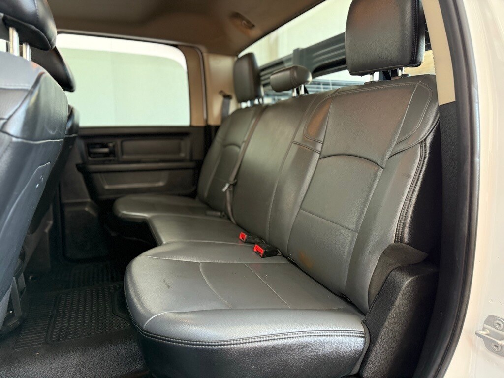 Vehicle image 48 of 57