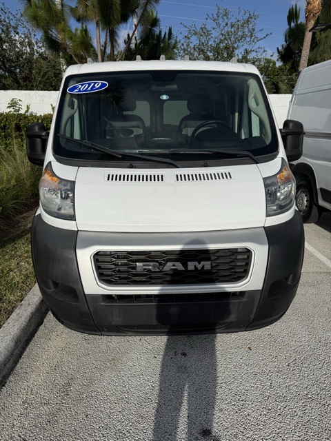 Vehicle image 1 of 5