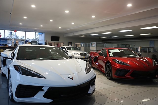 Vehicle image 41 of 42