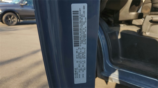 Vehicle image 25 of 25