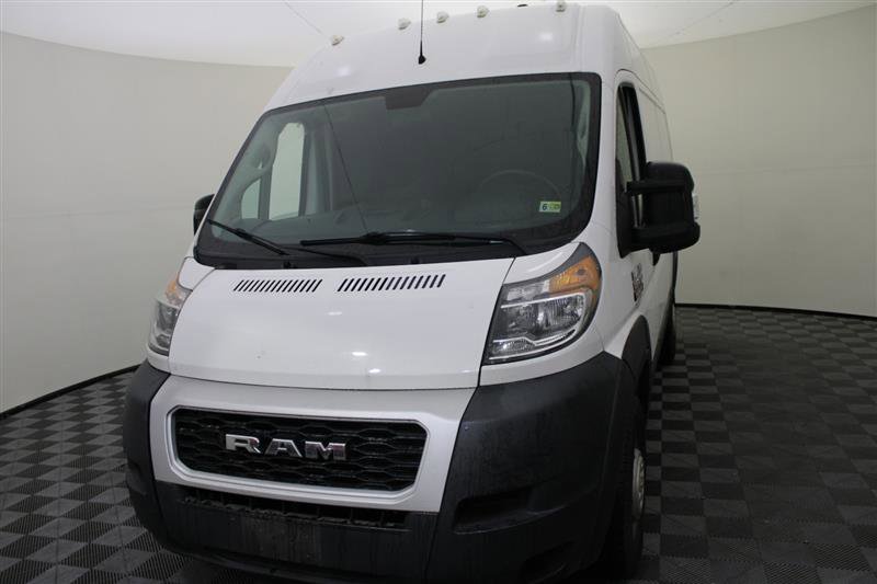 Vehicle image 1 of 32