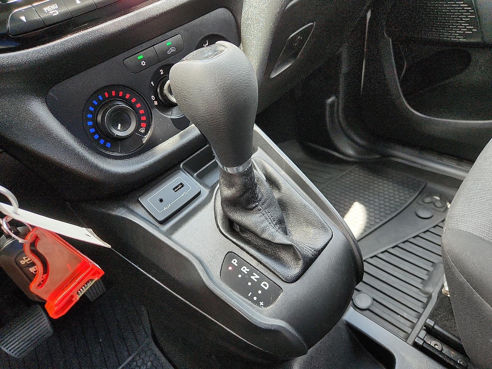 Vehicle image 16 of 16
