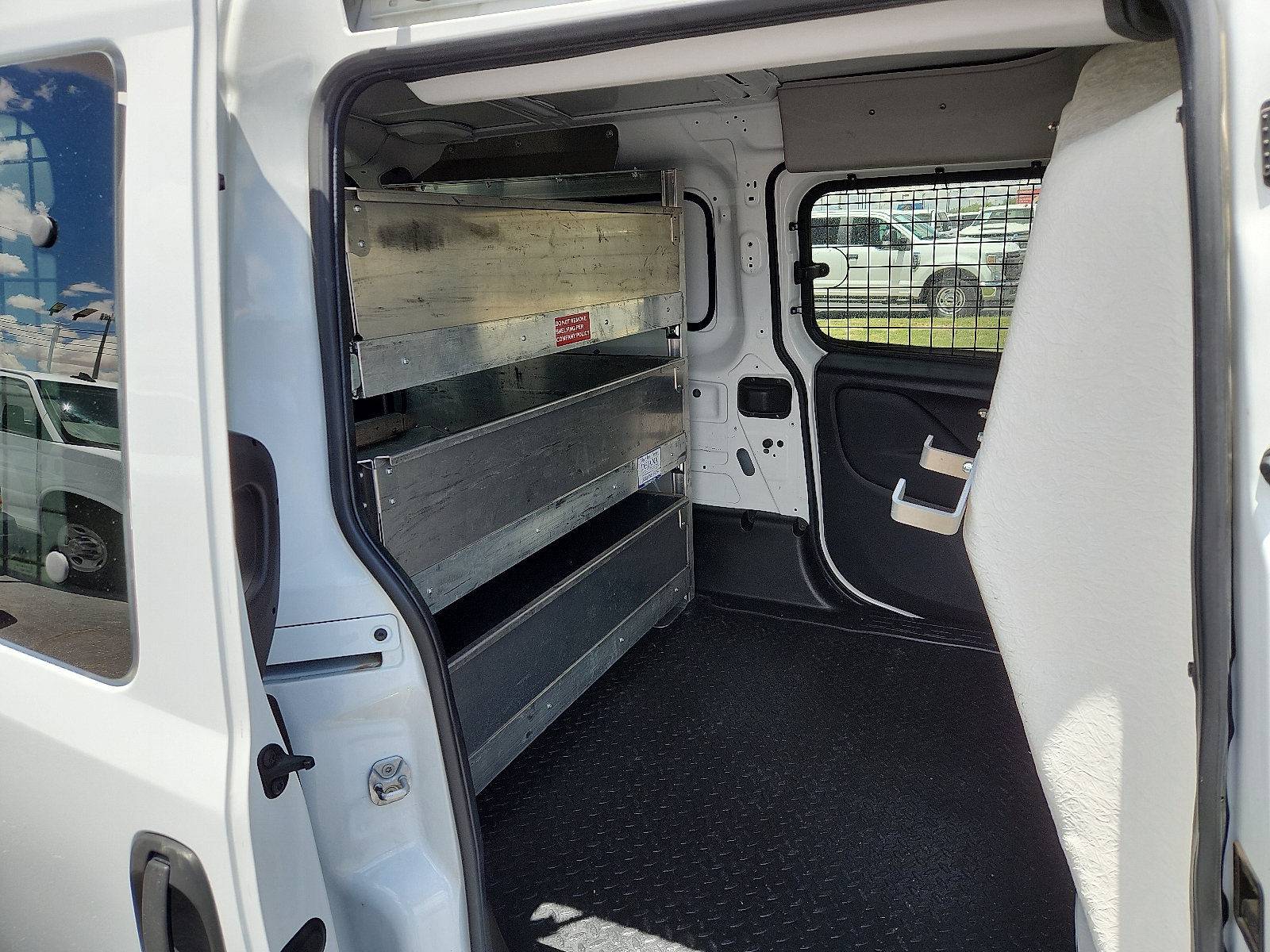 Vehicle image 8 of 16