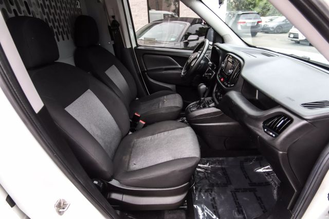 Vehicle image 36 of 48