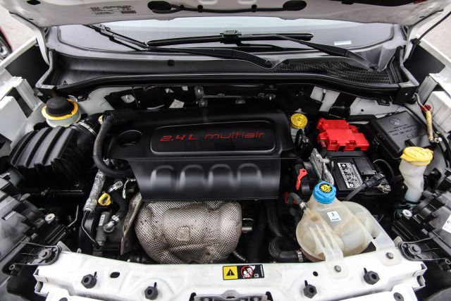 Vehicle image 44 of 48
