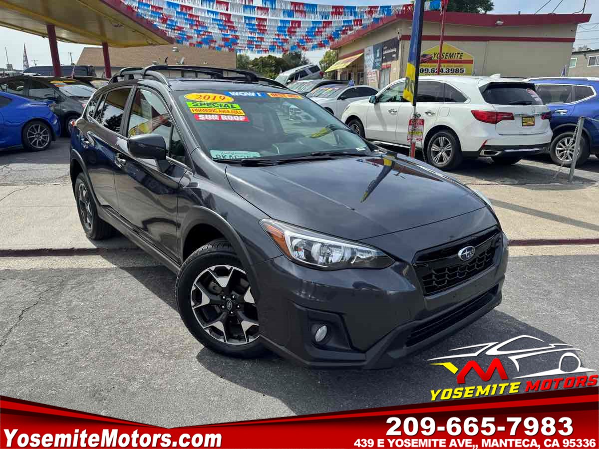 2019 Subaru Crosstrek Premium Image 3 of 19