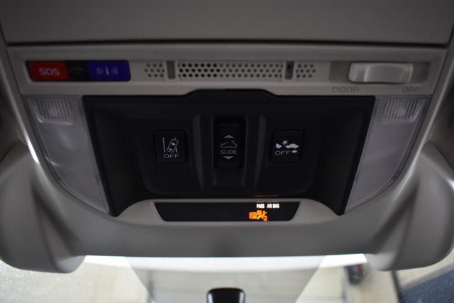 Vehicle image 32 of 32