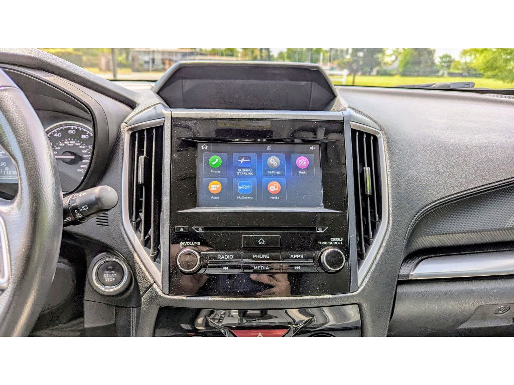 Vehicle image 23 of 29