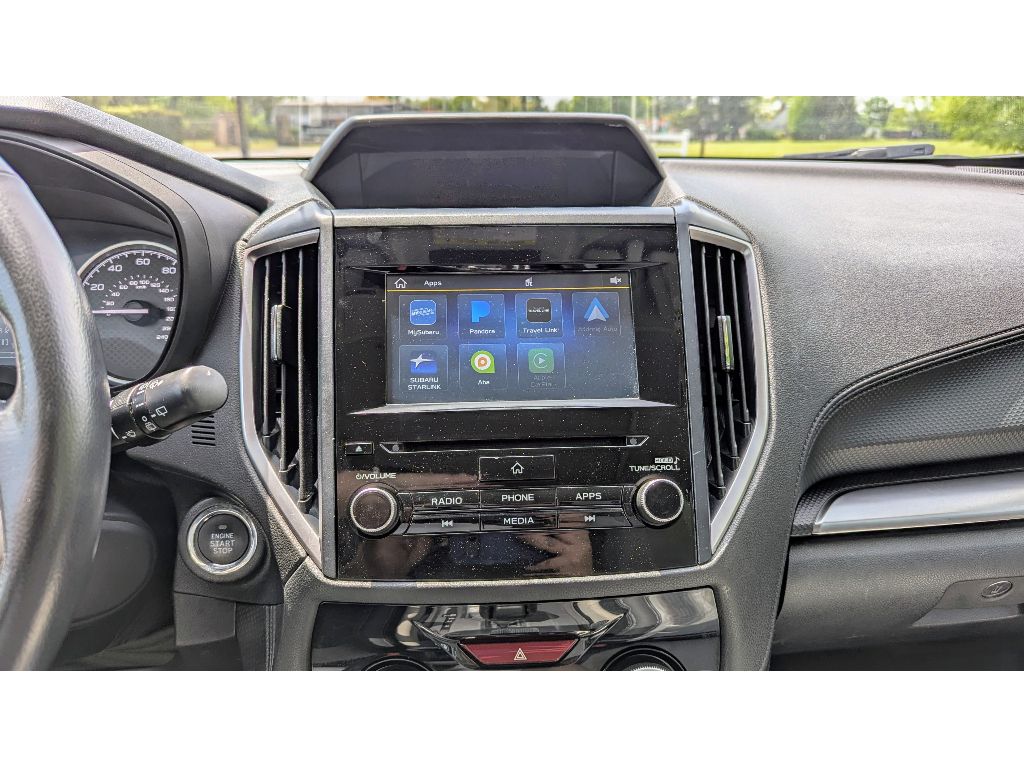 Vehicle image 26 of 29