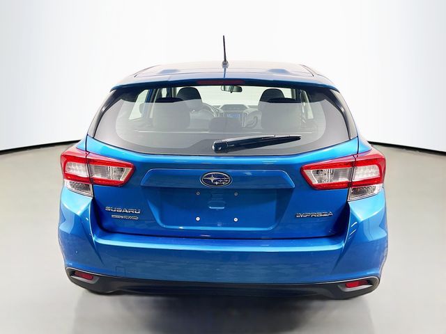 2019 Subaru Impreza Base Image 6 of 30