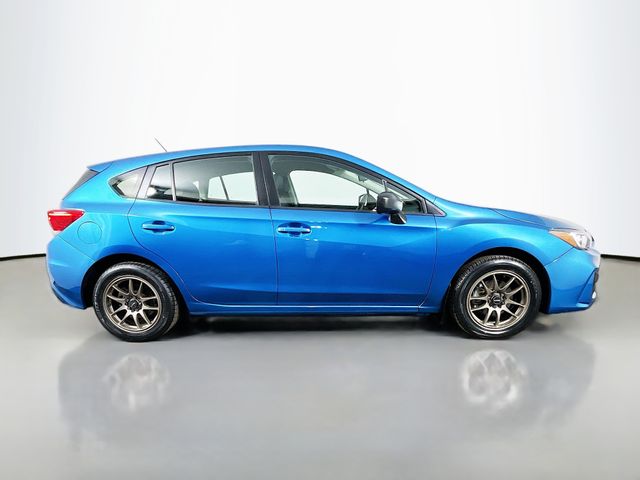 2019 Subaru Impreza Base Image 4 of 30