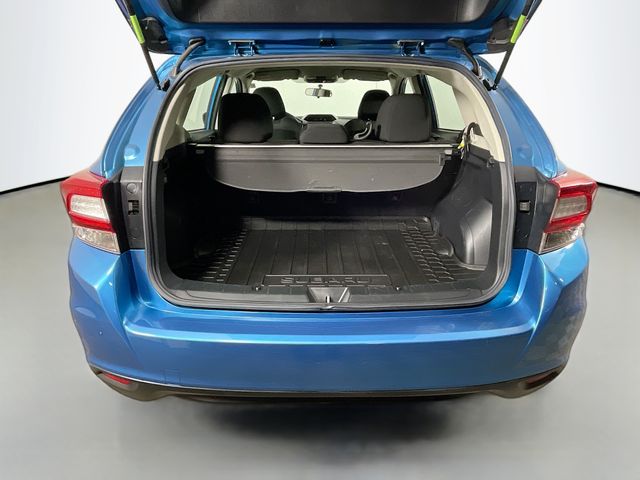 2019 Subaru Impreza Base Image 11 of 30