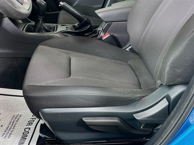 2019 Subaru Impreza Base Image 14 of 30