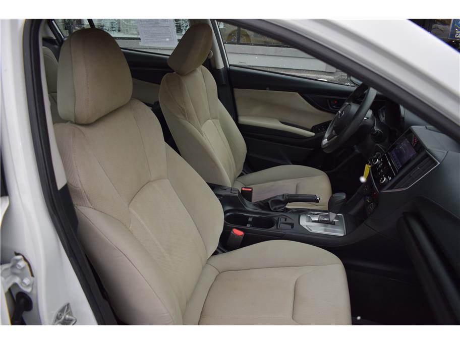 Vehicle image 29 of 31
