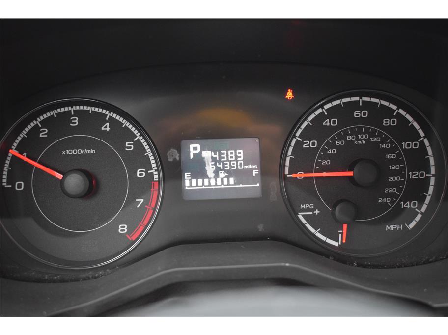 Vehicle image 18 of 31